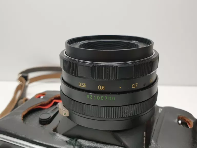 stary-aparat-zenit-em-z-lampa-blyskowa-oryginalnosc-249283-1148427