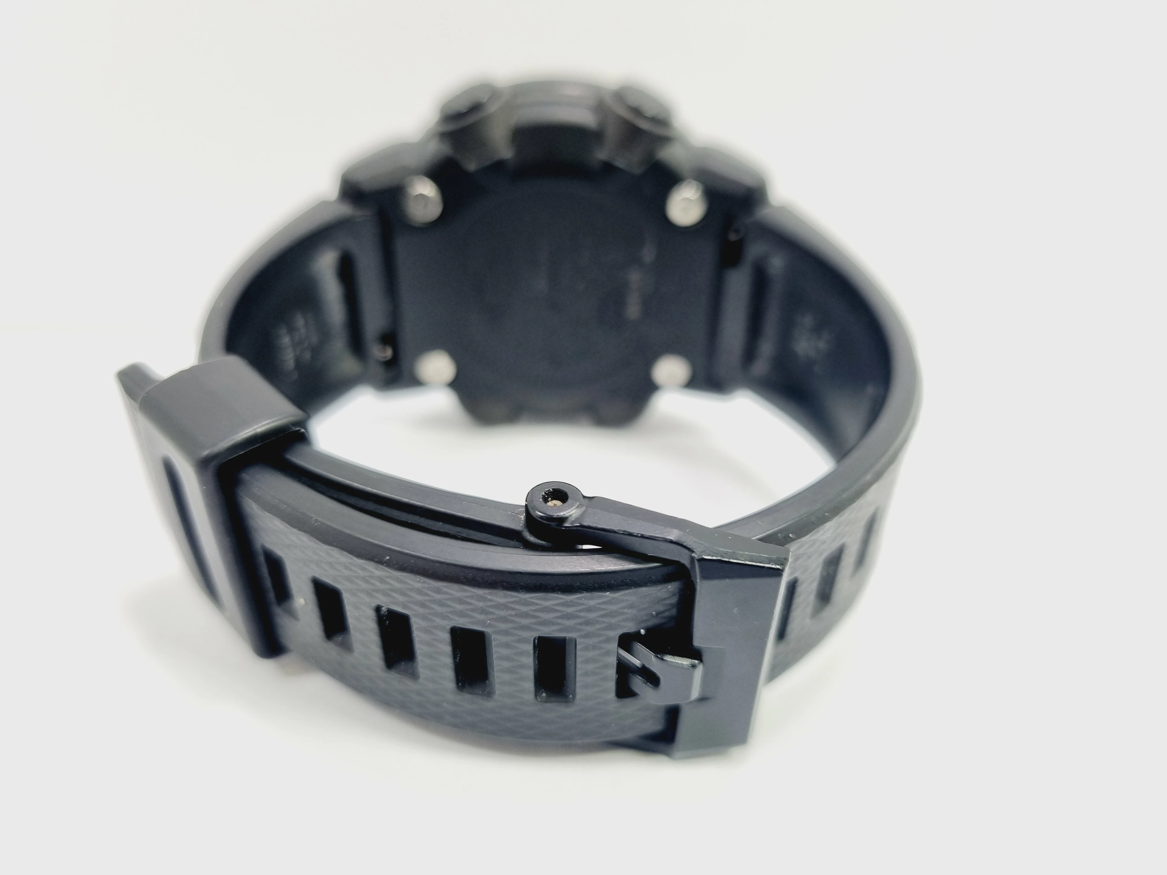 zegarek-casio-g-shock-ga-2000-ean-gtin-4549526297885