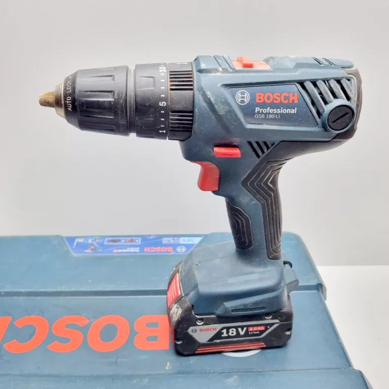 WKRĘTARKA BOSCH GSB 18V-LI 2XAKU+ŁADOWARKA WALIZKA