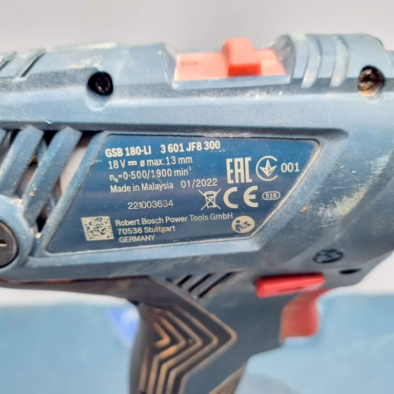 WKRĘTARKA BOSCH GSB 18V-LI 2XAKU+ŁADOWARKA WALIZKA