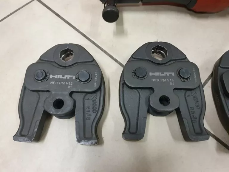 ZACISKARKA HILTI NPR 19-A KOMPLET 5 SZCZĘK WALIZKA