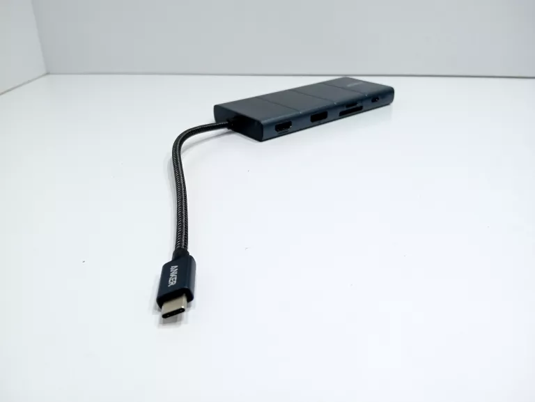STACJA DOKUJĄCA ANKER SERIES 5 USB-C HUB 11IN1