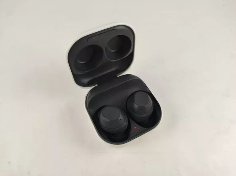 SŁUCHAWKI SAMSUNG GALAXY BUDS FE KOMPLET