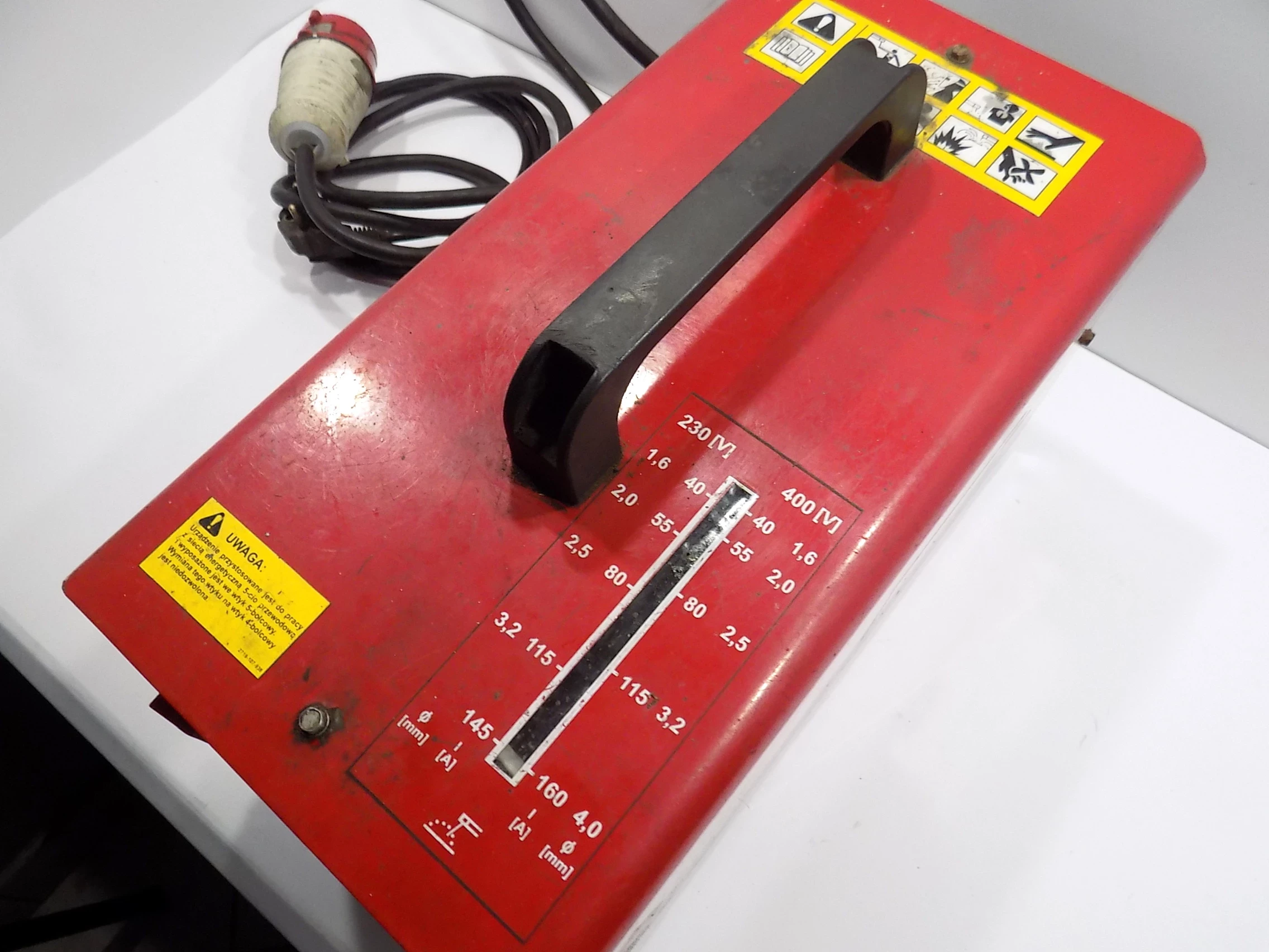 spawarka-transformatorowa-bester-besterka-2200-230400-v-wyzwolenia-28-ozimek