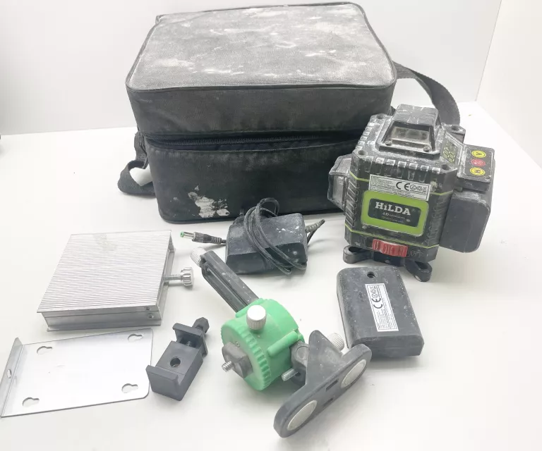 LASER KRZYŻOWY HILDA 4D