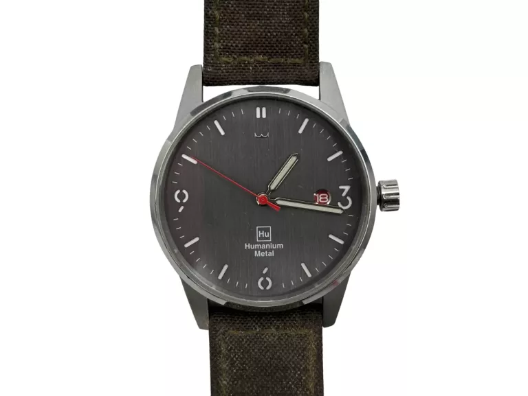 ZEGAREK MĘSKI TRIWA HU39D HUMANIUM 39MM