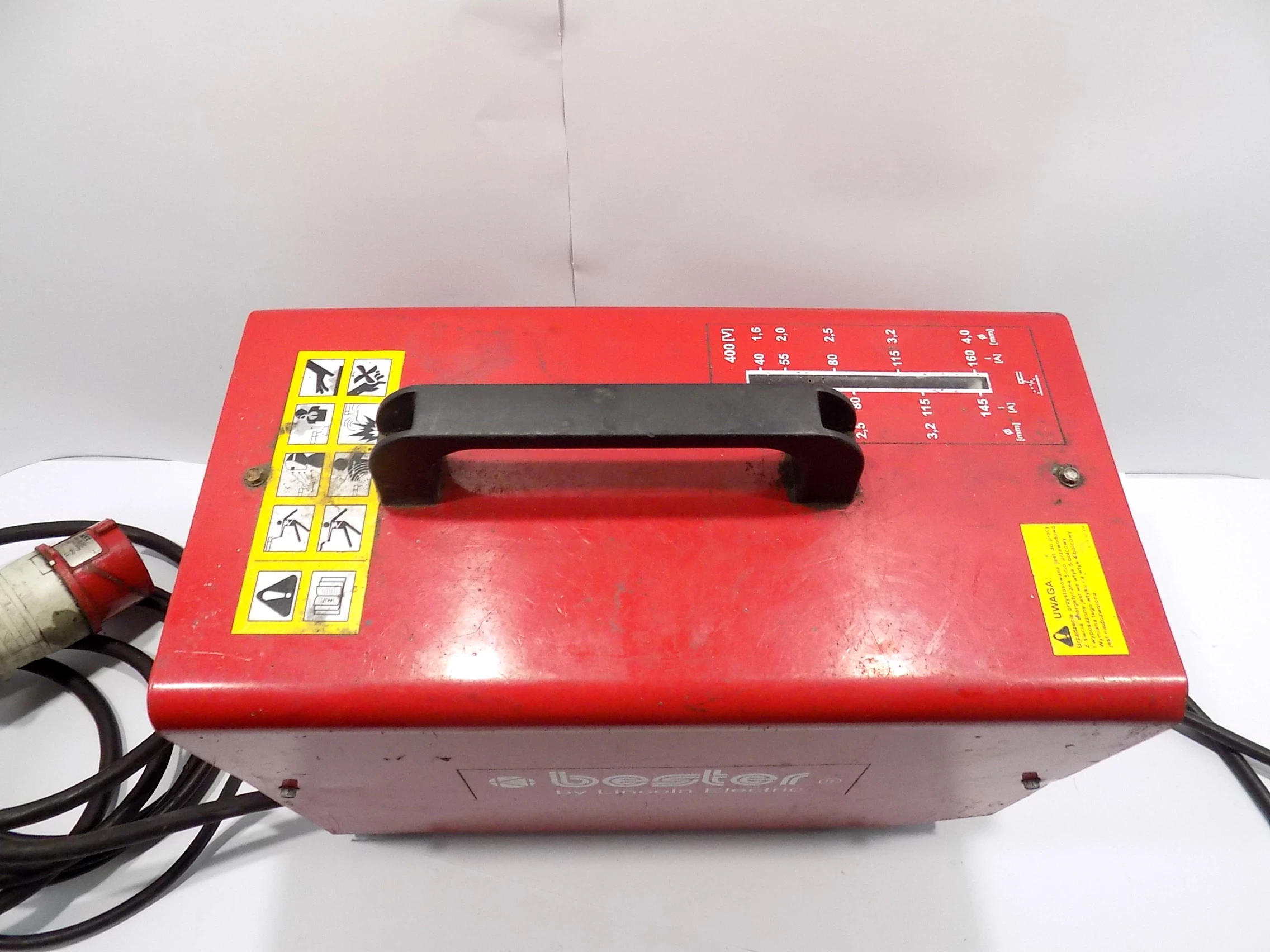 spawarka-transformatorowa-bester-besterka-2200-230400-v-marka-127509-782093