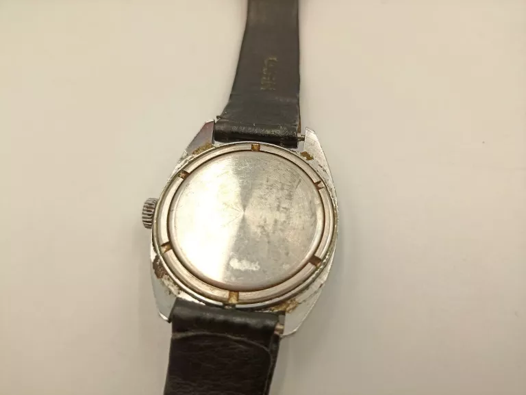 ROSYJSKI MECHANICZNY ZEGAREK KIESZONKOWY MOLNIJA CLASSIC