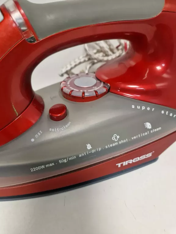 ŻELAZKO TIROSS TS-520