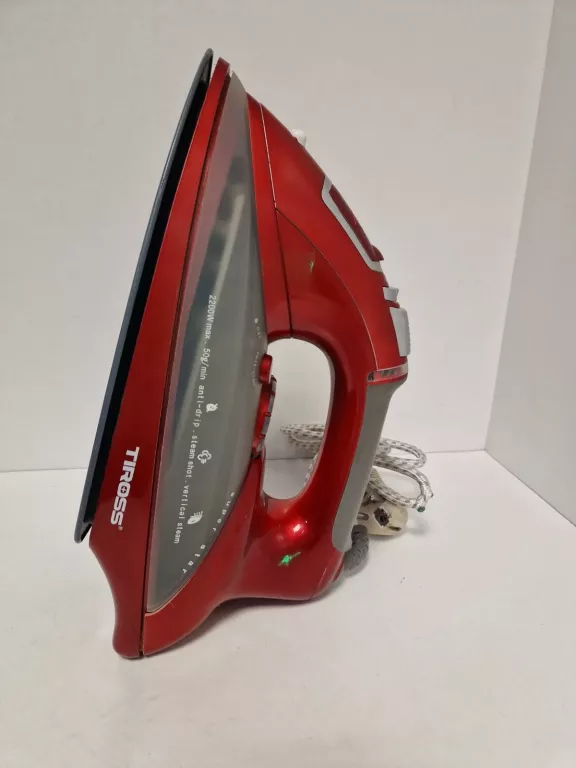 ŻELAZKO TIROSS TS-520