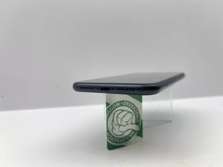 TELEFON APPLE IPHONE 11