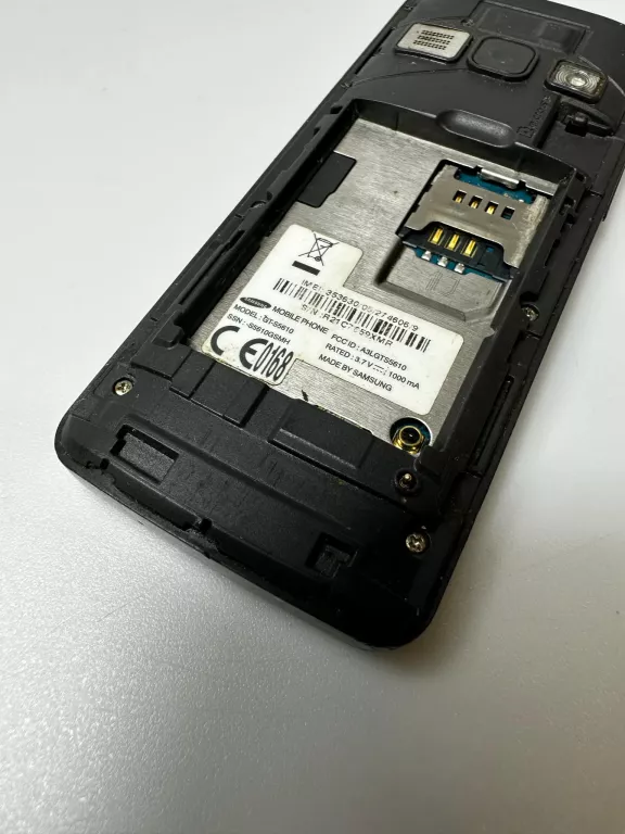 TELEFON TELEFON SAMSUNG GT-S5610