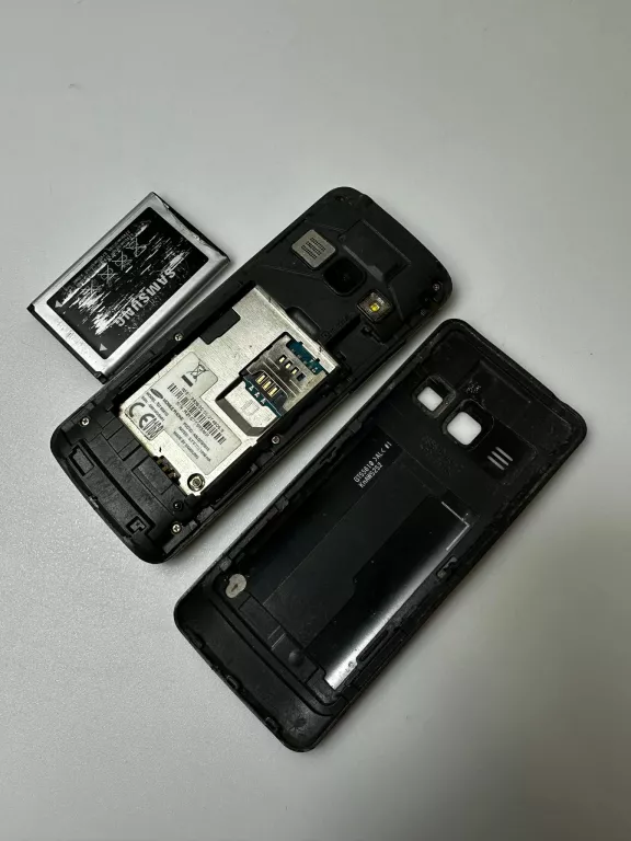 TELEFON TELEFON SAMSUNG GT-S5610
