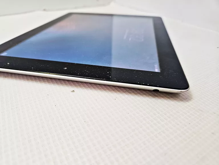 TABLET APPLE IPAD 2GEN A1395 16GB + ŁAD