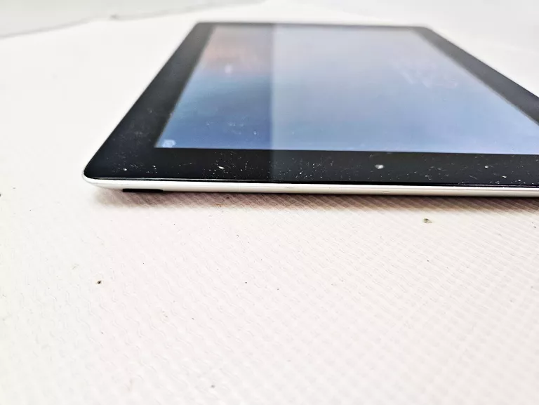 TABLET APPLE IPAD 2GEN A1395 16GB + ŁAD