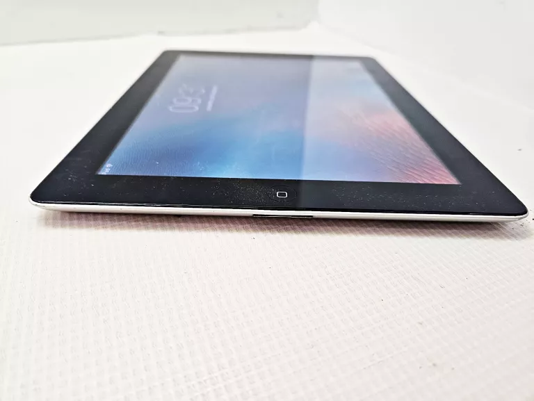 TABLET APPLE IPAD 2GEN A1395 16GB + ŁAD