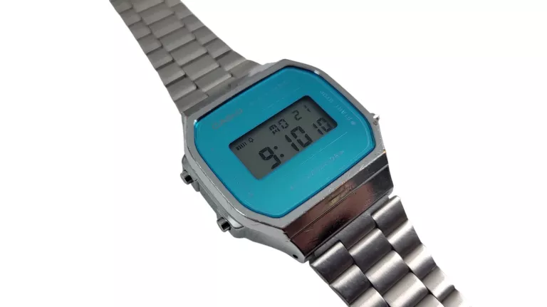 ZEGAREK CASIO 3298