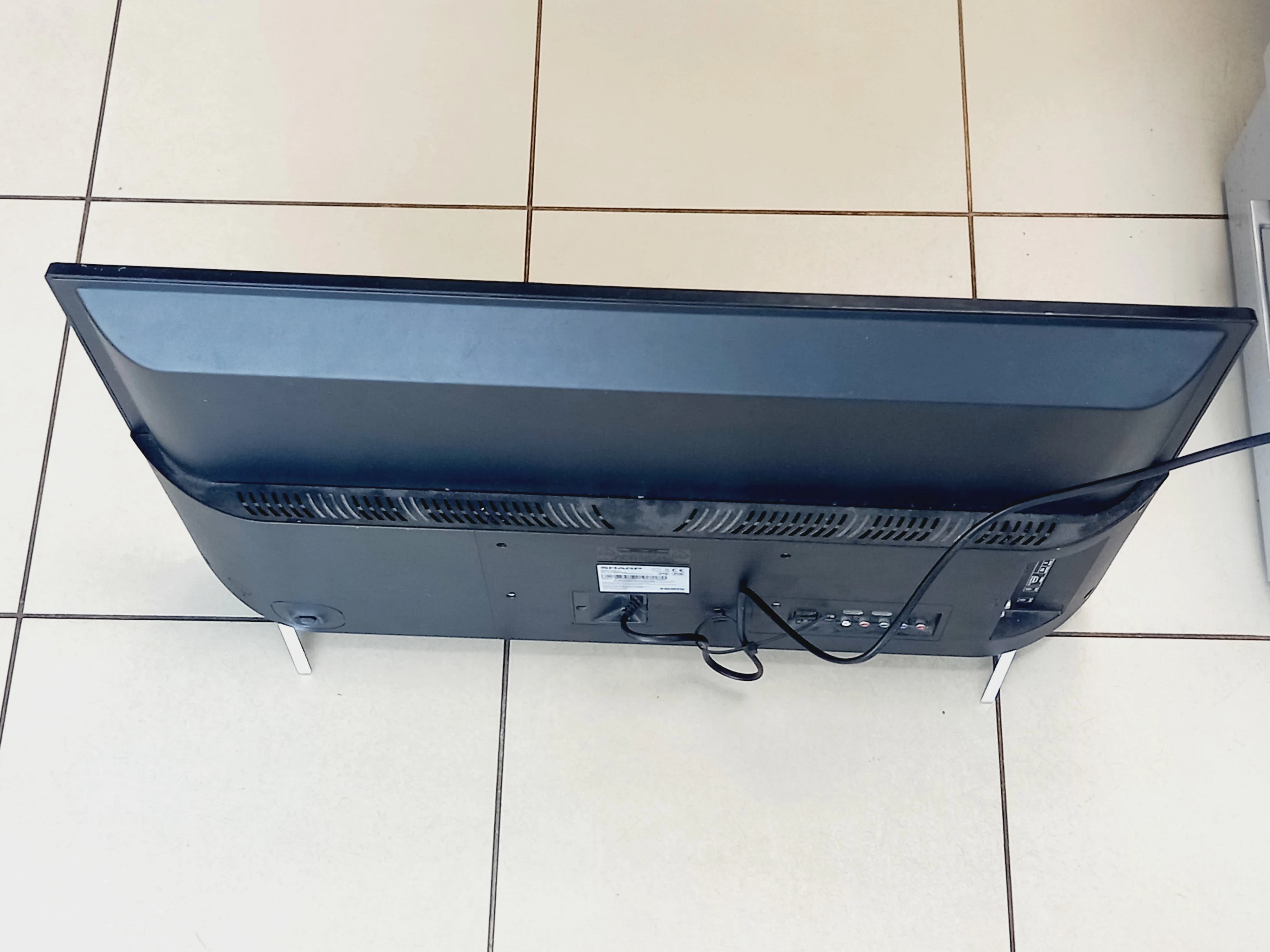 telewizor-sharp-32-cale-32bi3ea-format-hd-129294-3