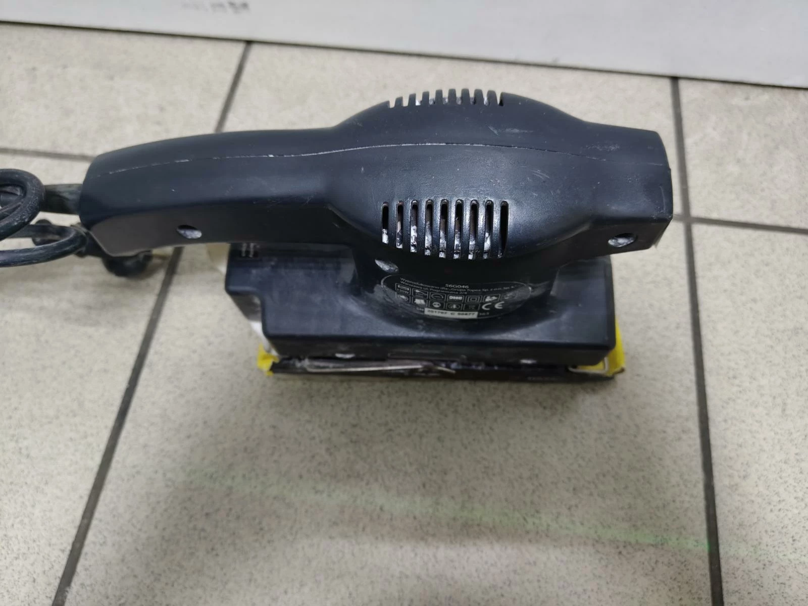 szlifierka-oscylacyjna-topex-56g046-rodzaj-zasilania-128529-2