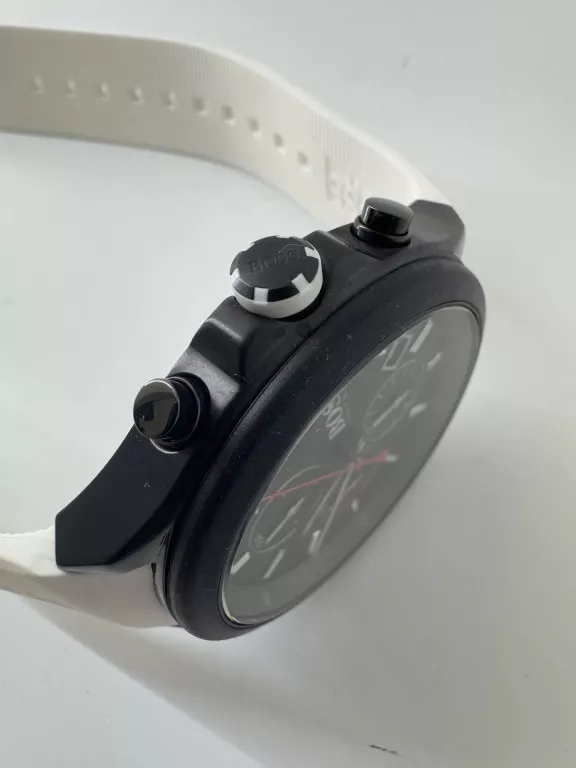 ZEGAREK HUGO BOSS VELOCITY HB.366.1.44.3327 / PUDEŁKO