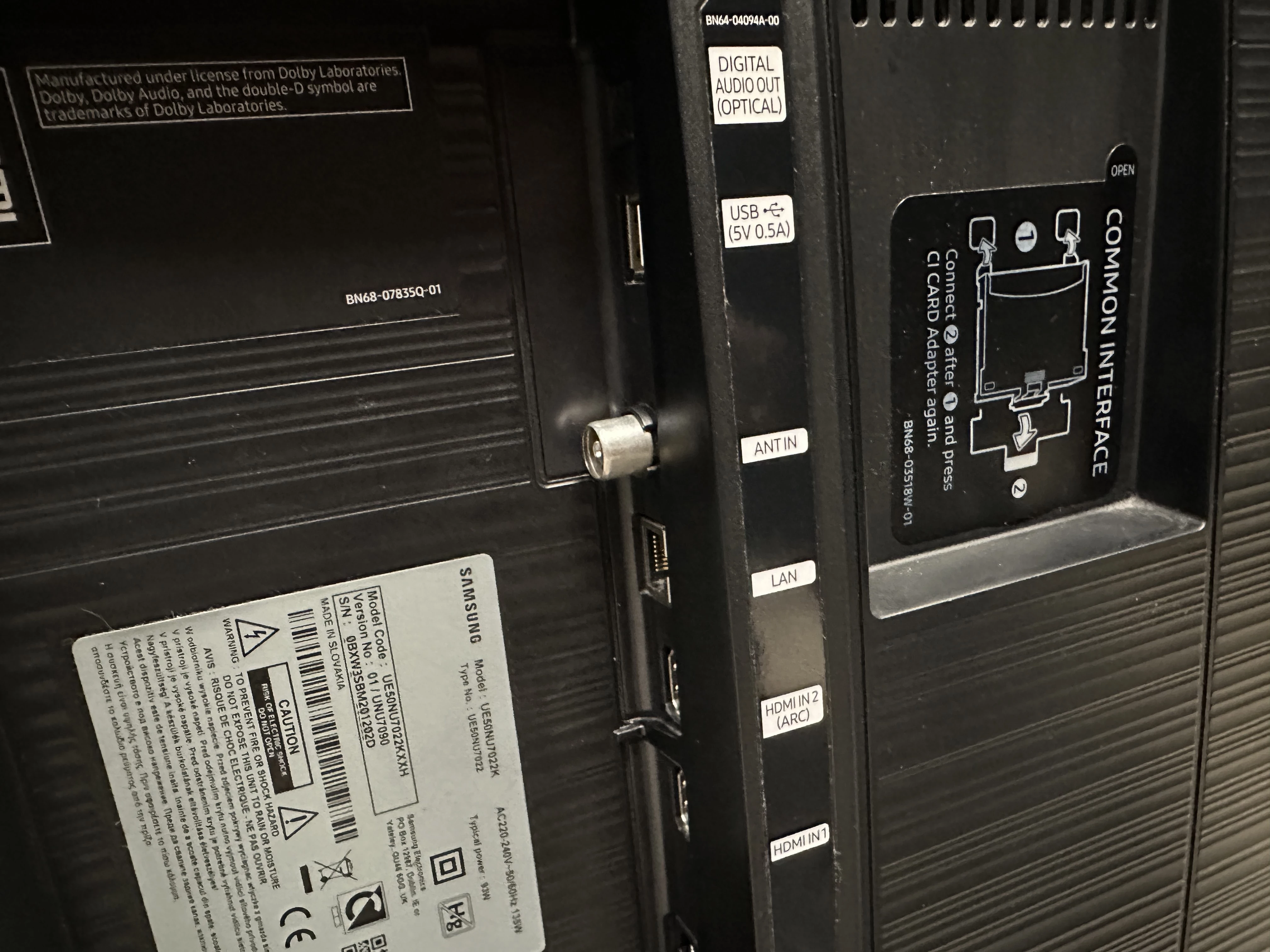 telewizor-samsung-ue50nu7022-50-led-4k-smart-tv-dvb-t2-przekatna-ekranu-cale-5000