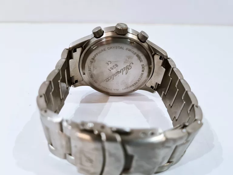 ADRIATICA AVIATOR SAPPHIRE TITANIUM CHRONOGRAPH A8281.4114CH PUDEŁKO OGNIW