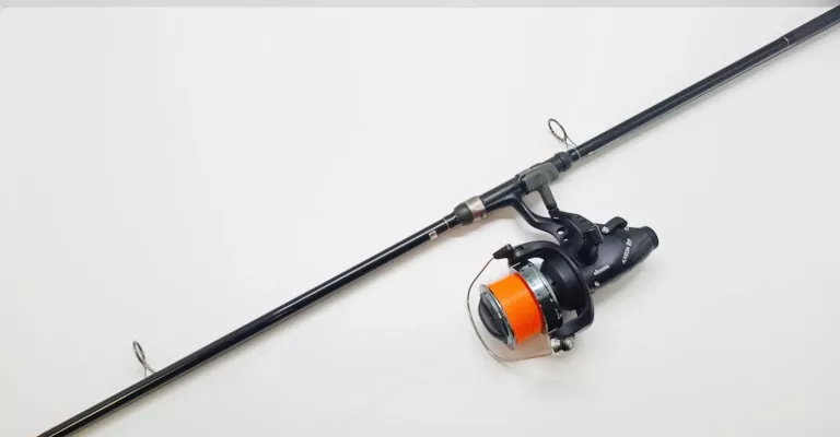 WĘDKA CHUB SNOOPER 12'' 3LB 3.60 M + KOŁOWROTEK OKUMA AXEON BF-565