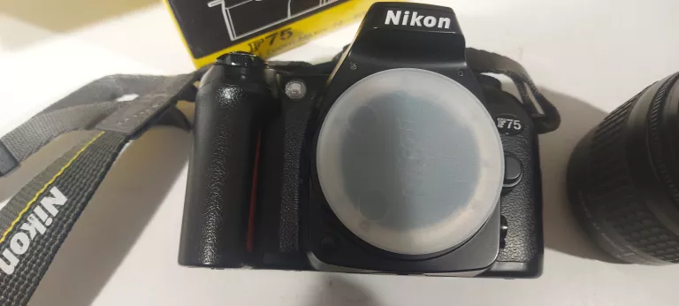 NIKON F75 APARAT PUD ANALOGOWY - BRAK ZASILANIA