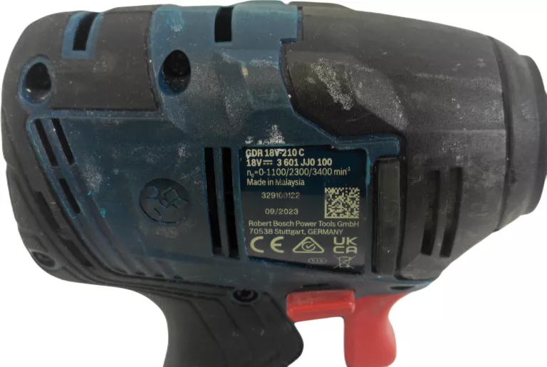 KLUCZ UDAROWY BOSCH GDR 18V-210 C PLUS BATERIA