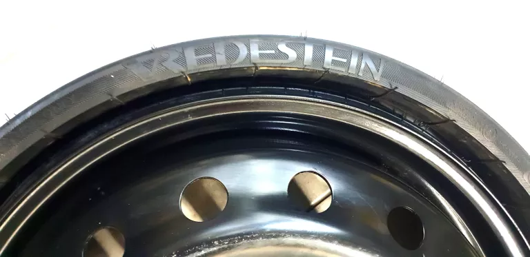 KOŁO DOJAZDOWE+TIRE SERVICE KIT VREDESTEIN 165/80R17 101PCHRYSLER PACIFICA
