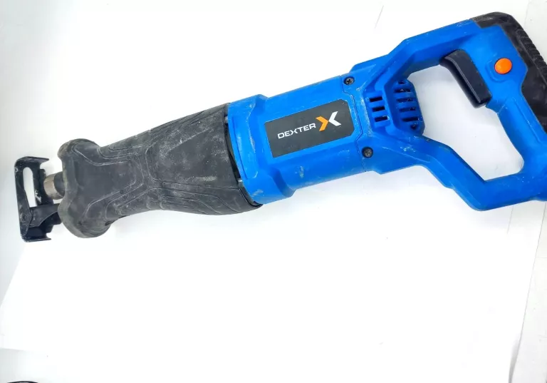 PIŁA SZABLASTA PRZEWODOWA DP5 900W DEXTER