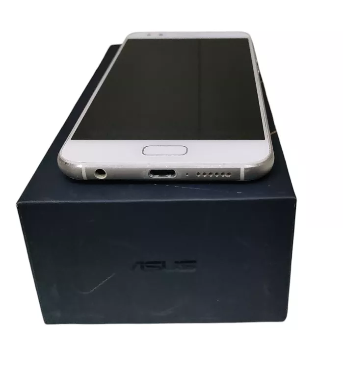 TELEFON ASUS ZENFONE 4