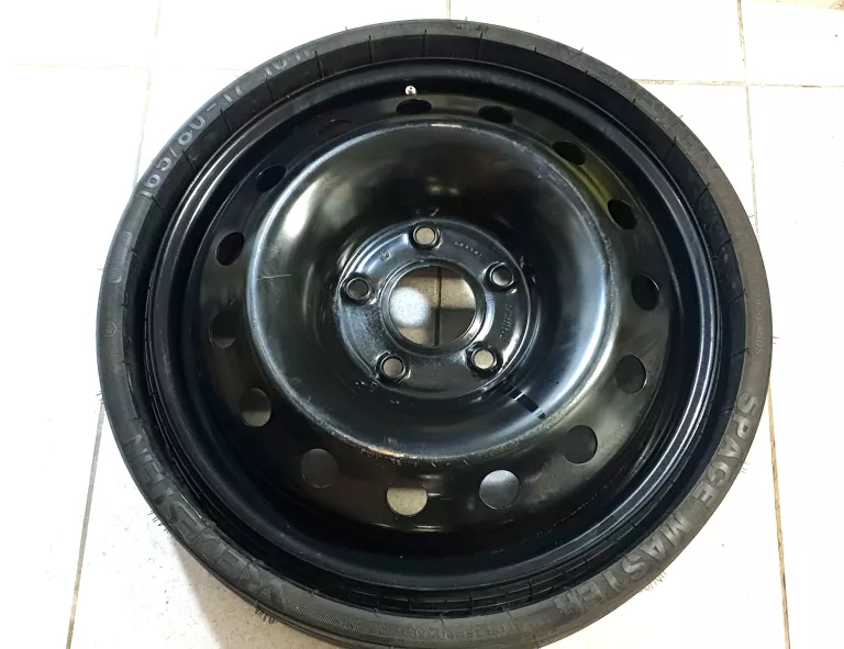 KOŁO DOJAZDOWE+TIRE SERVICE KIT VREDESTEIN 165/80R17 101PCHRYSLER PACIFICA