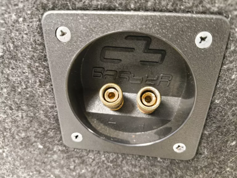 SKRZYNIA BASOWA JBL 900W