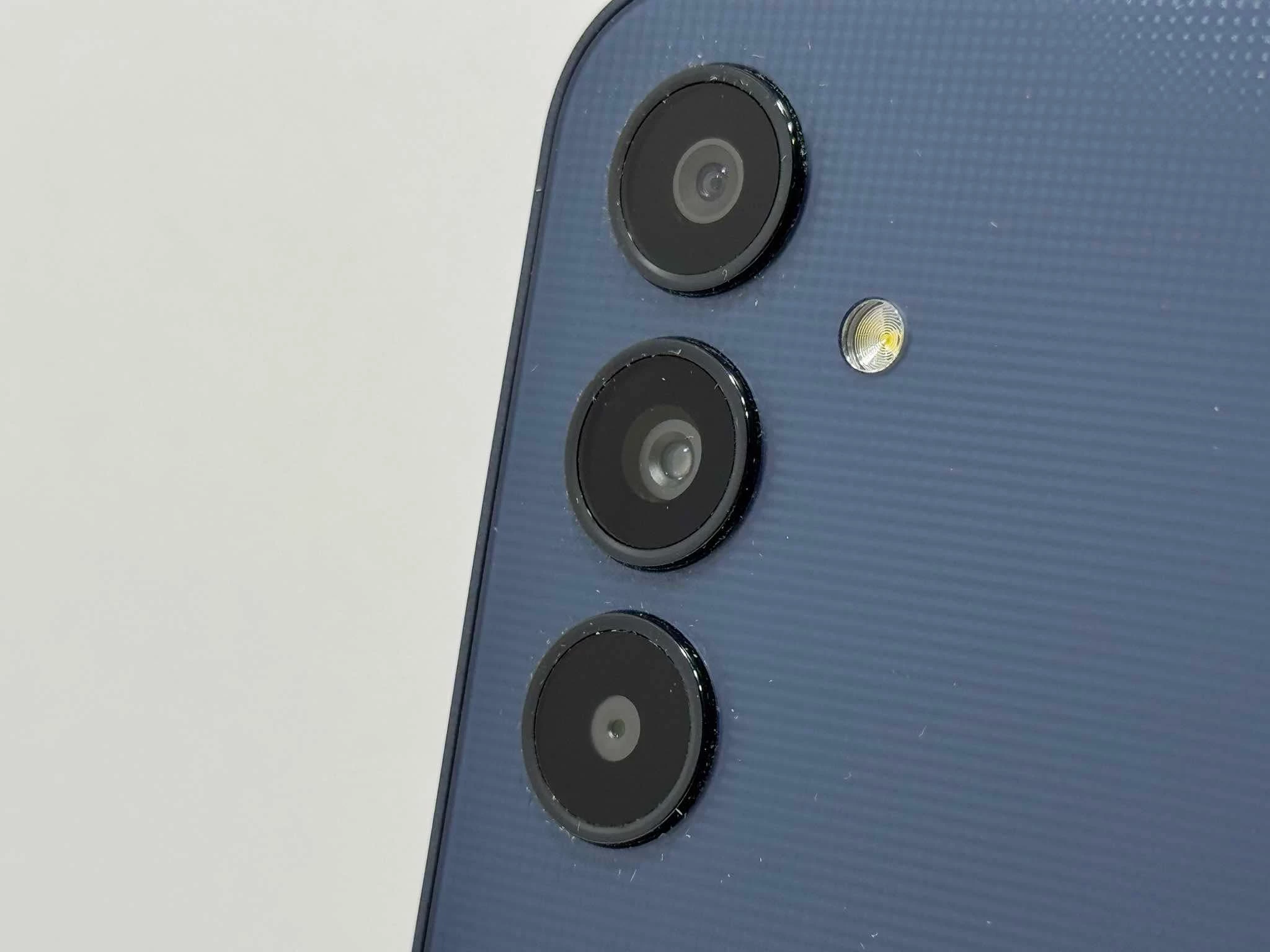 samsung-galaxy-a25-5g-6128gb-t-mobile-gwarancja-przekatna-ekranu-650