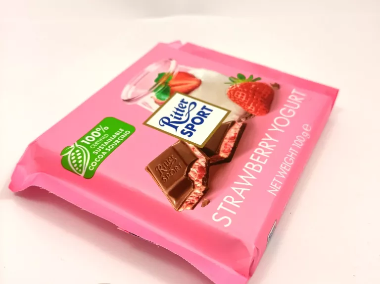 CZEKOLADA MLECZNA RITTER SPORT STRAWBERRY YOGURT 100G