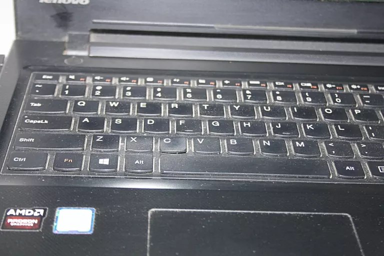 LAPTOP LENOVO IDEAPAD 300 I5-6200U 6/1TB HDD
