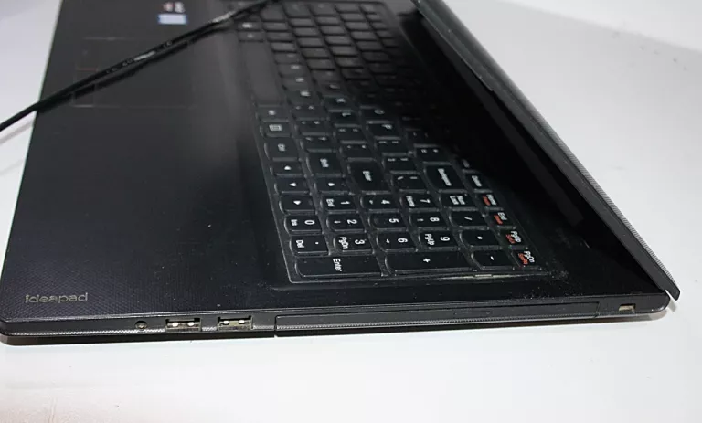 LAPTOP LENOVO IDEAPAD 300 I5-6200U 6/1TB HDD