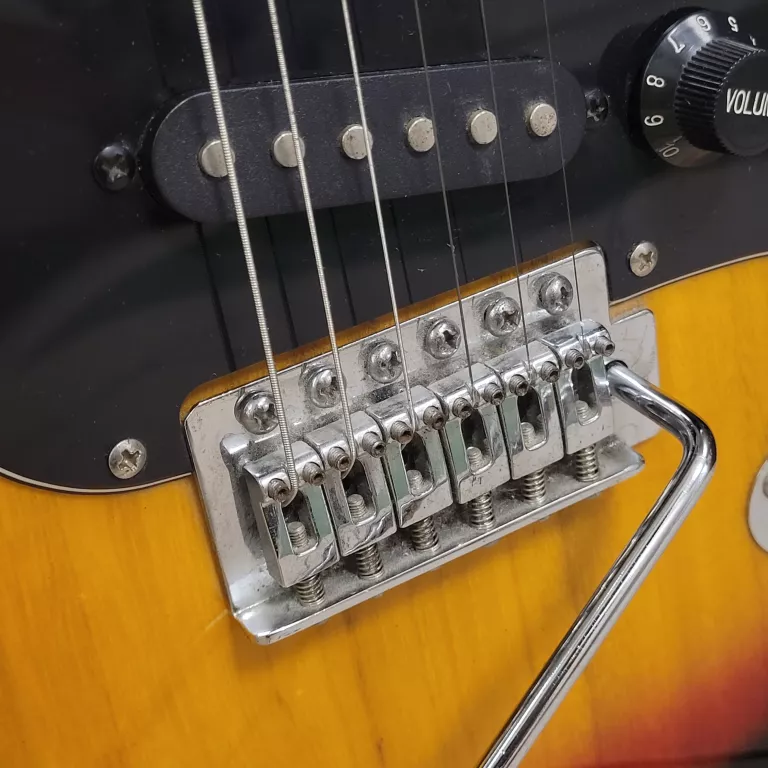 GITARA ELEKTRYCZNA WILSON STRATOCASTER