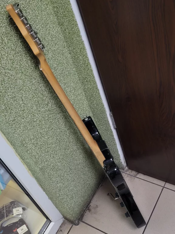 GITARA ELEKTRYCZNA WILSON STRATOCASTER