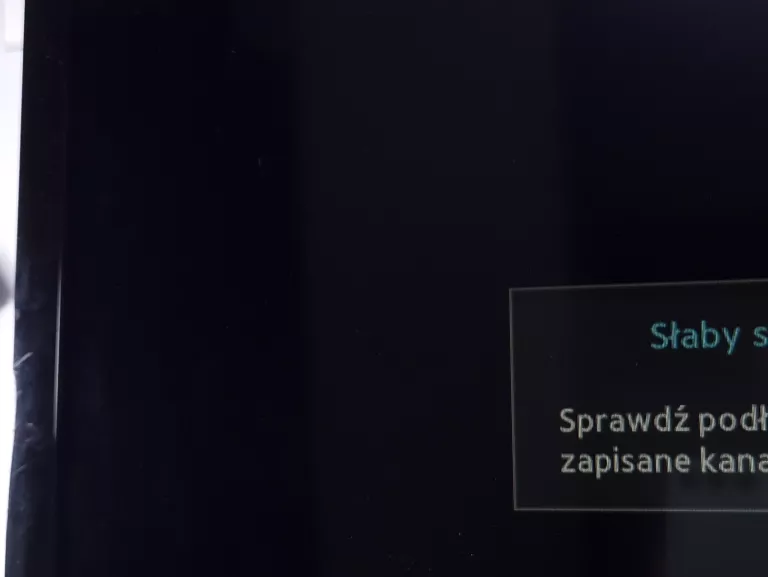 TELEWIZOR SAMSUNG 24' UE24H4003 + PILOT