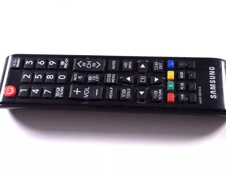 TELEWIZOR SAMSUNG 24' UE24H4003 + PILOT