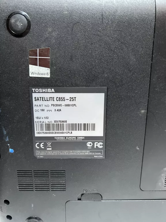 LAPTOP TOSHIBA SATELLITE C855-25T / OPIS!!