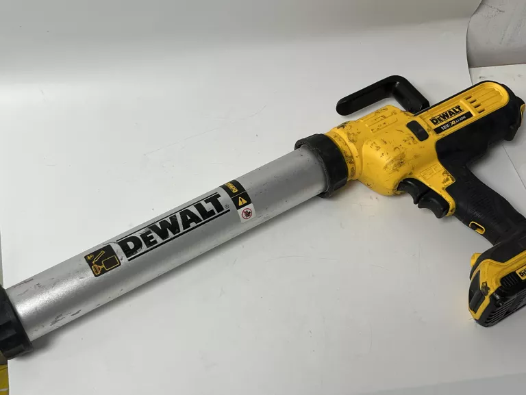 DEWALT DCE580 PISTOLET DO KLEJU