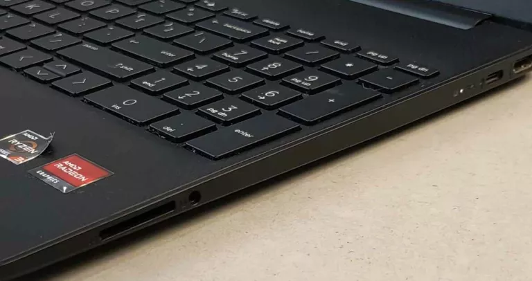 LAPTOP HP 15S EQ2XXX 8/256GB