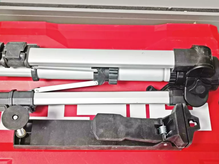 LASER HILTI PM 30-MG + STATYW PMA 20 +2AKU+ ŁADOWARKA + GW. DO 17.7.2026
