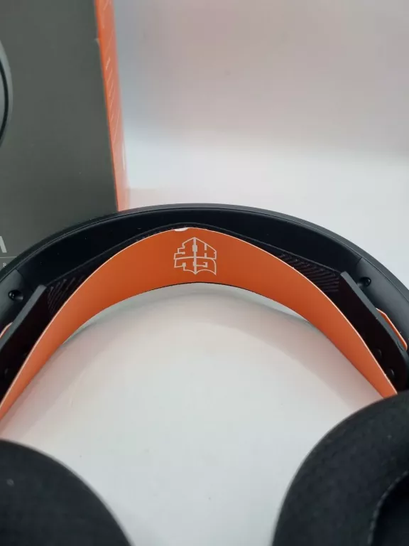 SŁUCHAWKI BEZPRZEWODOWE STEELSERIES ARCTIS NOVA 1
