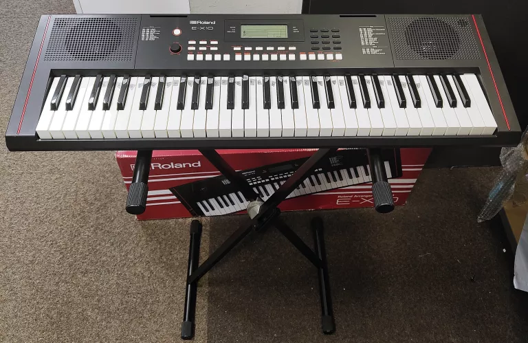 ROLAND E-X10 KEYBOARD DLA POCZĄTKUJĄCYCH DYNAMICZNA KLAWIATURA 61 KLAWISZY