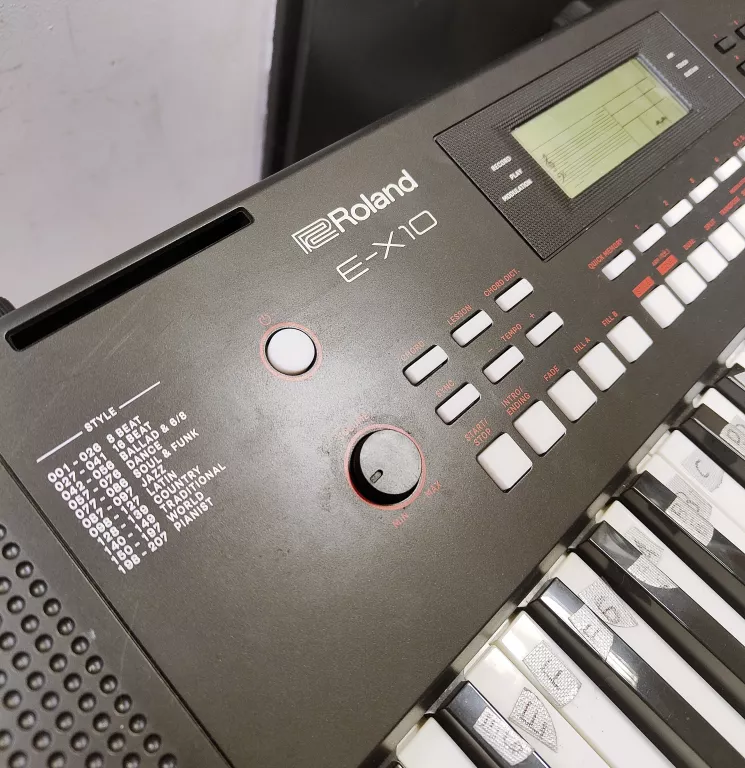 ROLAND E-X10 KEYBOARD DLA POCZĄTKUJĄCYCH DYNAMICZNA KLAWIATURA 61 KLAWISZY