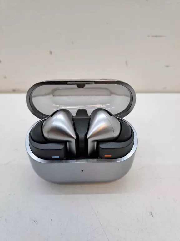 SŁUCHAWKI BEZPRZEWODOWE SAMSUNG GALAXY BUDS3 PRO SM-R630 KOMPLET